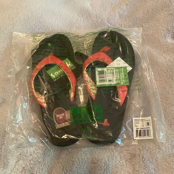 Sanuk Yoga Serenity 2 flip flop sandals in Watermelon (pink), women's 8, NWT - Picture 13 of 14